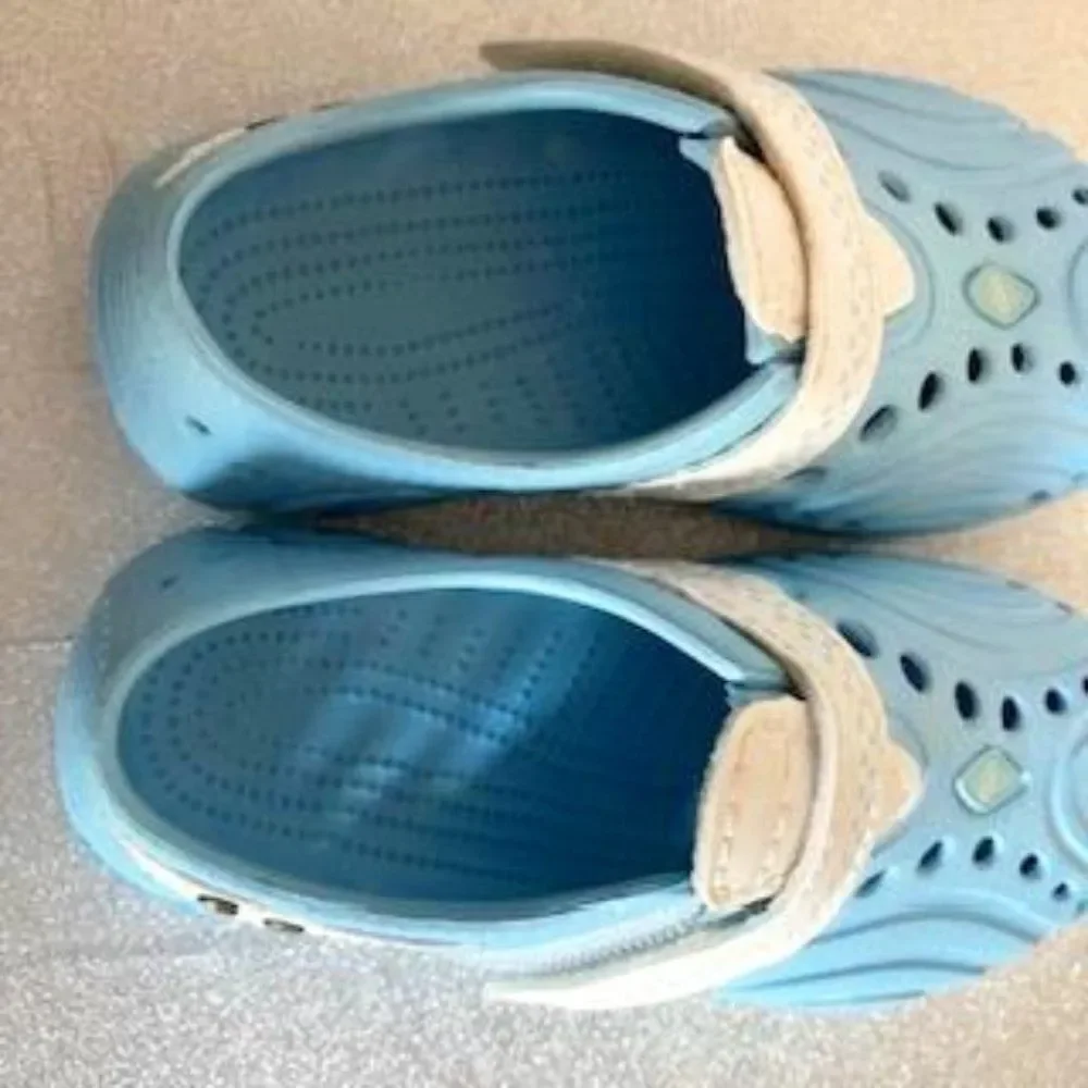 Doggers Ultralite Shoes Toddler Size 5 6 Light Blue White Slip on Beach Water